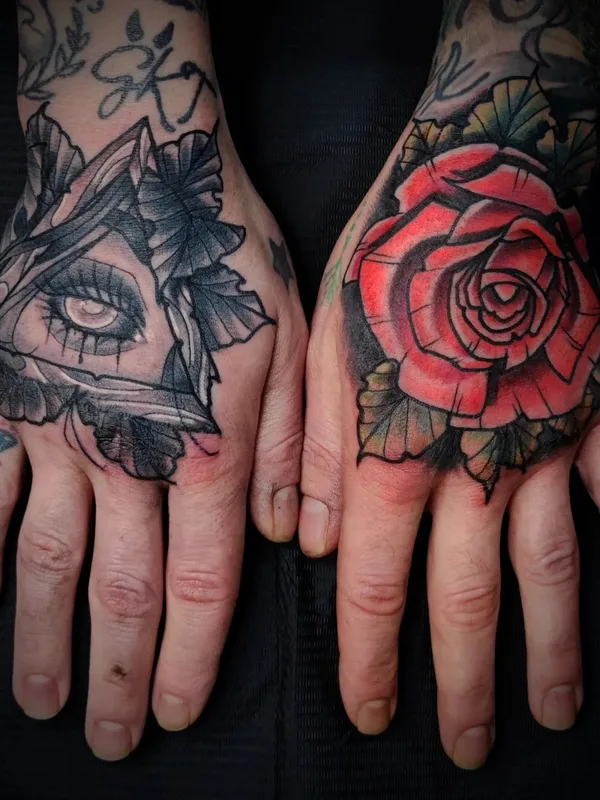 color neo traditional tattoo auf hand #66961 | Tätowierer Niko Parviainen