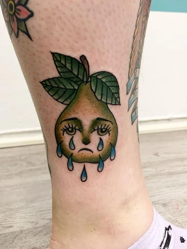 color old school tattoo on ankle #66971 | Tattoo Artist Outi Vihlman
