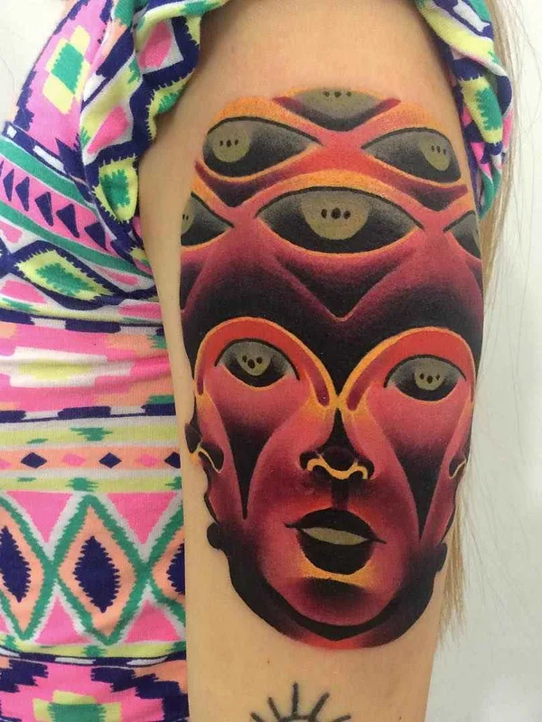 female color neo traditional tattoo auf upper arm #14181 | Tätowierer Giena Todryk
