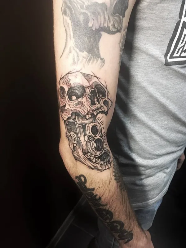 black sketch татуировка на forearm #32250 | Тату мастер Владислав Калугин
