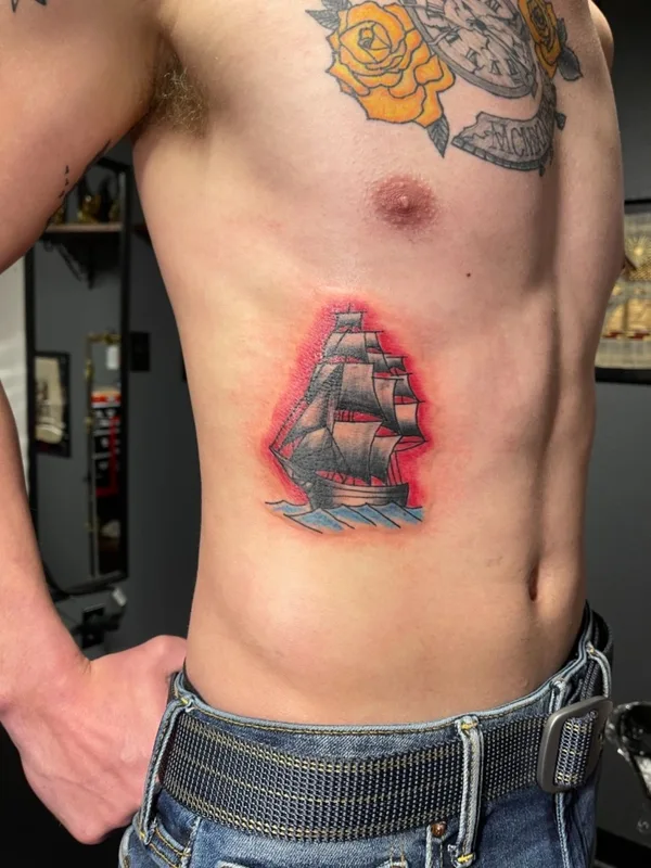 male color traditional Tatuagem em ribcage #42340 | Tatuador Arcangel Villanueva Tattoos 