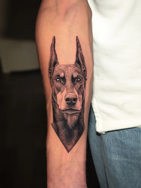black and grey realism Tatuagem em forearm #73820 | Tatuador Константин Овсянников