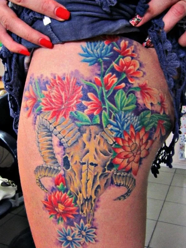 female color watercolor tattoo on thigh #73833 | Tattoo Artist Татуномеродин.рф