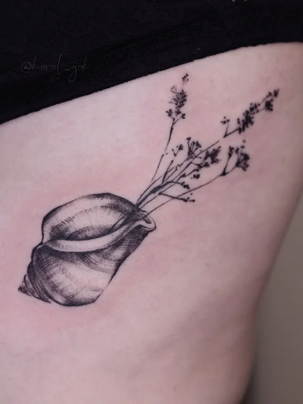 female black blackwork татуировка на side #37849 | Тату мастер Лена Королева