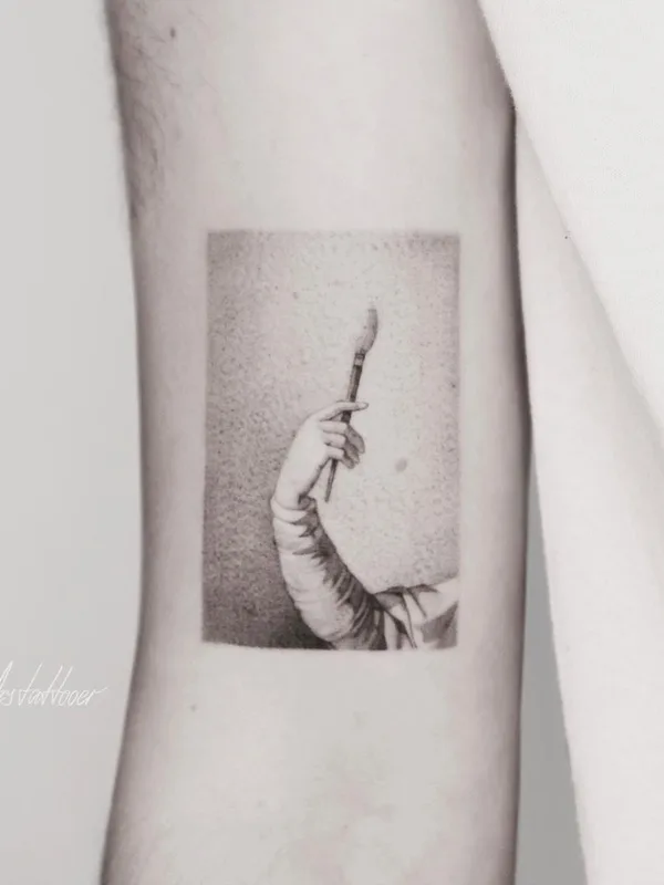 black and grey sketch tatuaje en forearm #43081 | Tatuador Александр Арисов