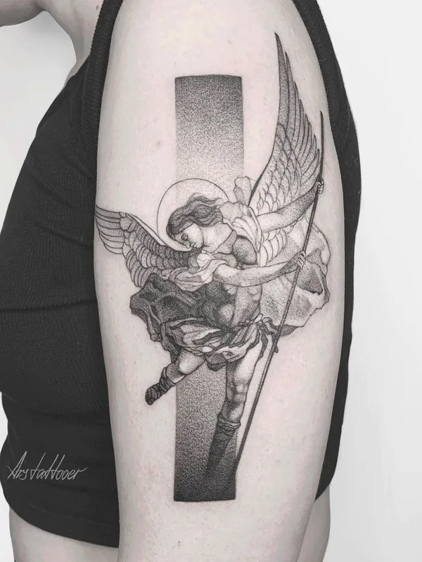 female black and grey black and grey tatuaje en upper arm #43078 | Tatuador Александр Арисов