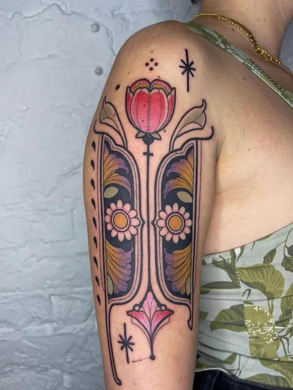 female color art nouveau татуировка на upper arm #60747 | Тату мастер Katharina Eckert (@mo_kathi)