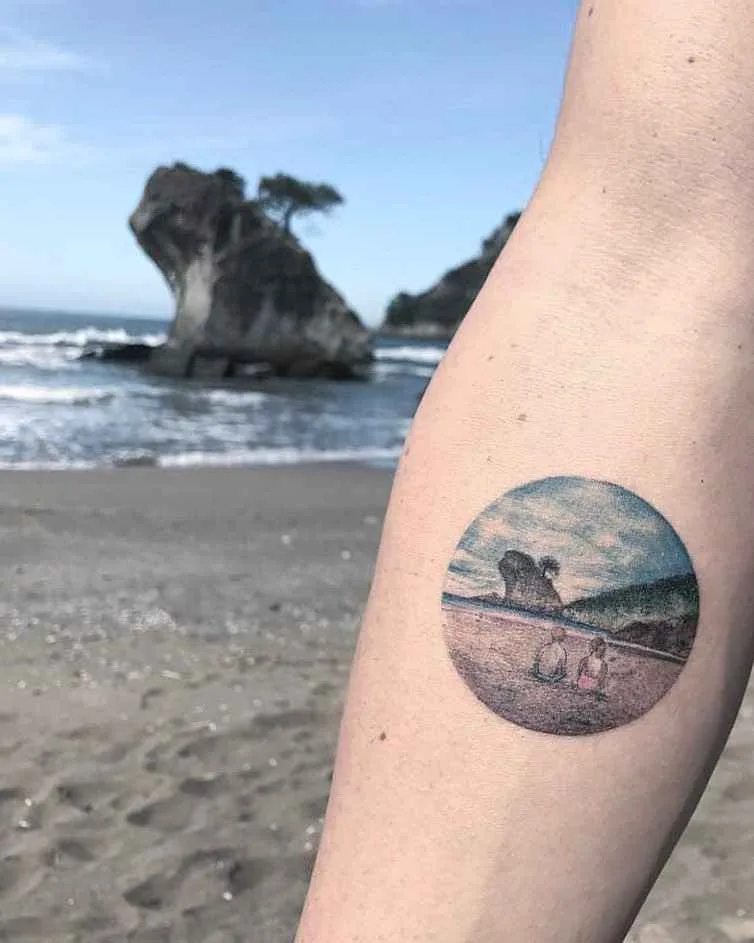 тату мастер Eva Krbdk цветные татуировки в круге акварель графика | Tattoo artist Eva Krbdk color round tattoo watercolor graphic