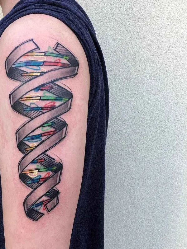 color sketch tatouage sur upper arm #10646 | Artiste tatoueur Luca Testadiferro