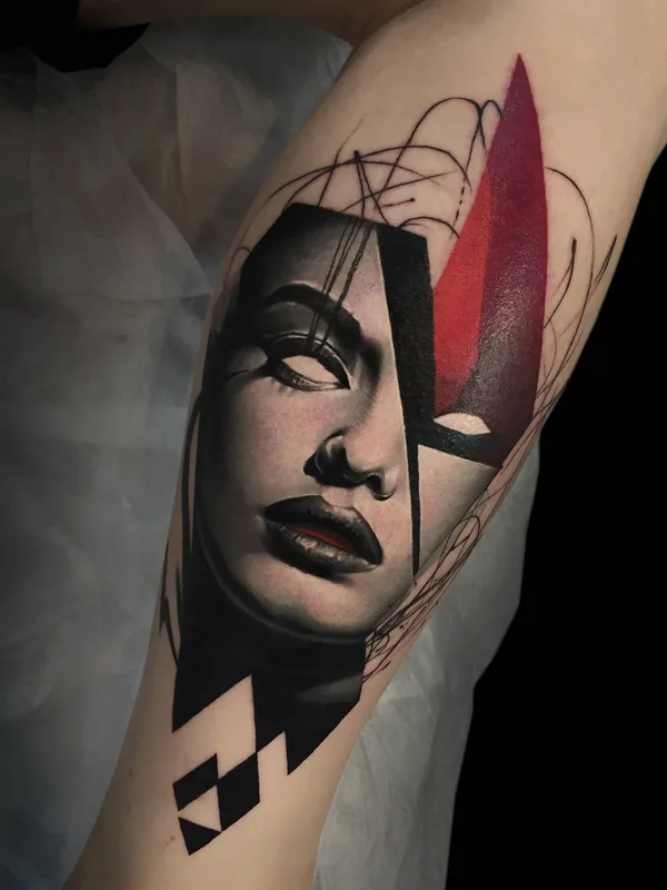 female color black and grey Tatuagem em forearm #27390 | Tatuador Alex Oberov