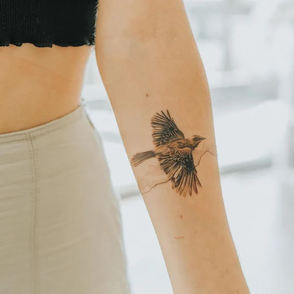 Geometric tattoo by Simge Güleryüz in Bayraklı