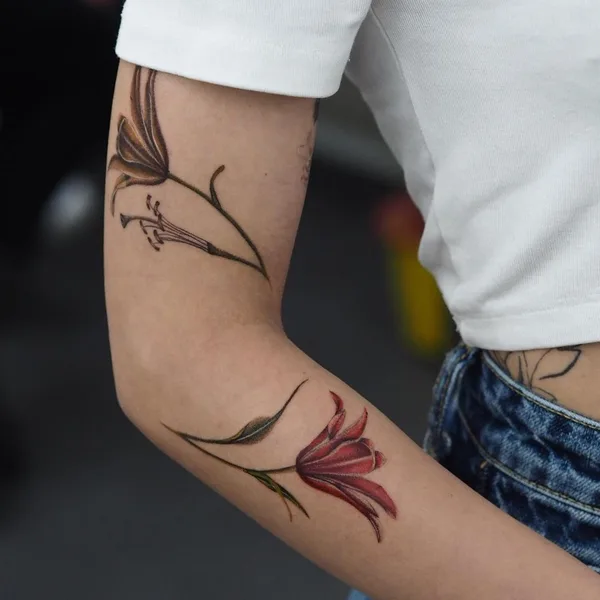 Botanical tattoo by Kemal Özceylan in Istanbul