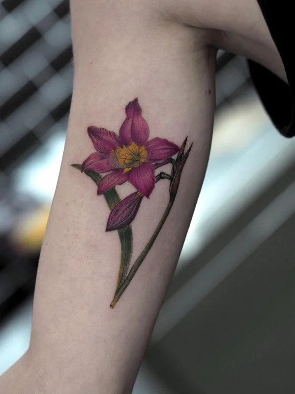 color botanic tatuaje en forearm #47598 | Tatuador Kemal Özceylan