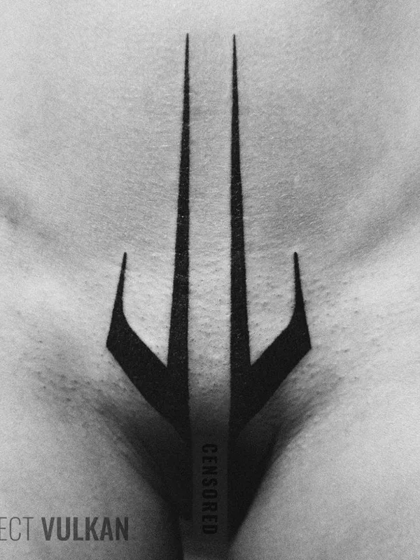 black blackwork татуировка на stomach #28483 | Тату мастер Project Vulkan