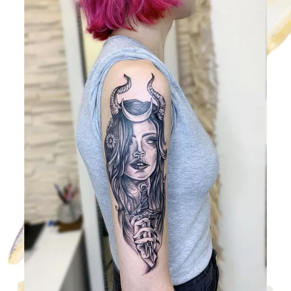 Graphic tattoo by Ирина Итальянкина in Нижний Новгород