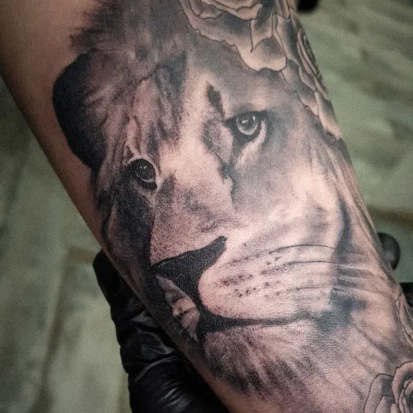 Black & Grey tattoo by Кристина Лебедева in Нижний Новгород