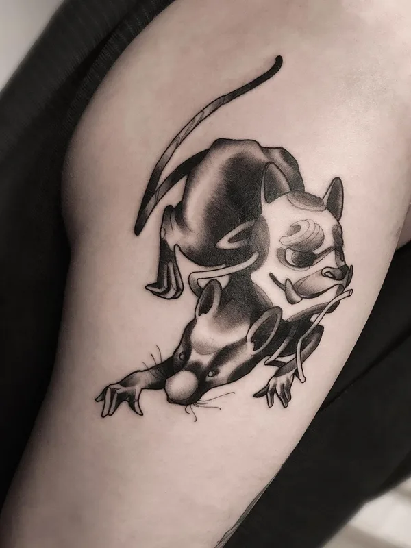 black and grey black and grey tattoo on thigh #51775 | Tattoo Artist Юлия Левицкая
