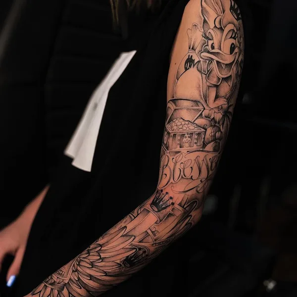 Graphic tattoo by Макс @meow.tattooer in Сочи
