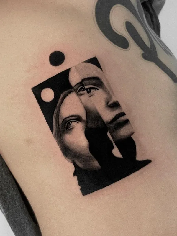 black and grey black and grey Tatuaggio su ribcage #65307 | Tatuatore Claudia