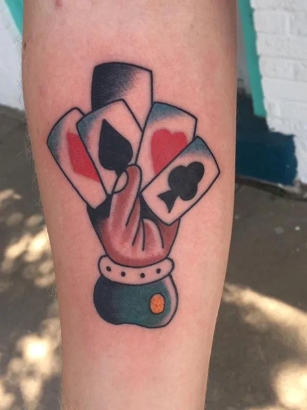 color old school 纹身 在 forearm #57217 | 纹身师 Matt Headley