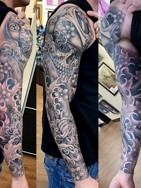 male black and grey japanese 纹身 在 full sleeve #57232 | 纹身师 Declan Sweeney