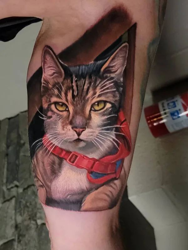color realism Tatuaggio su forearm #57254 | Tatuatore Halo Grey