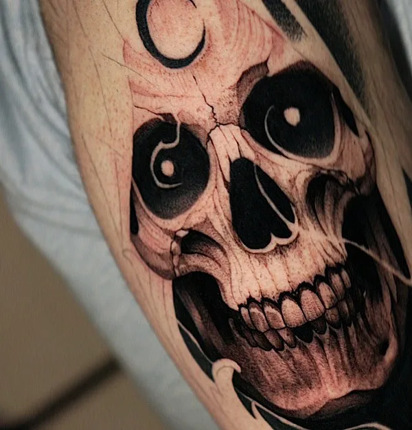 black and grey black and grey tatuaje en forearm #58515 | Tatuador Elric