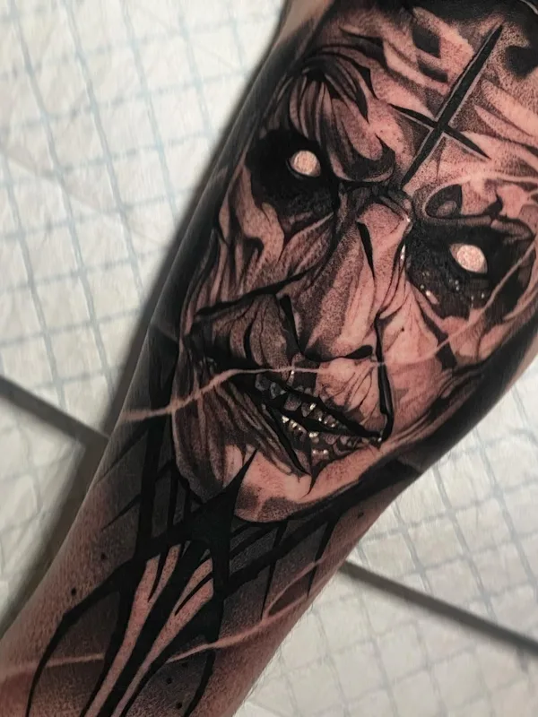 black and grey realism tatuaje en forearm #58518 | Tatuador Elric