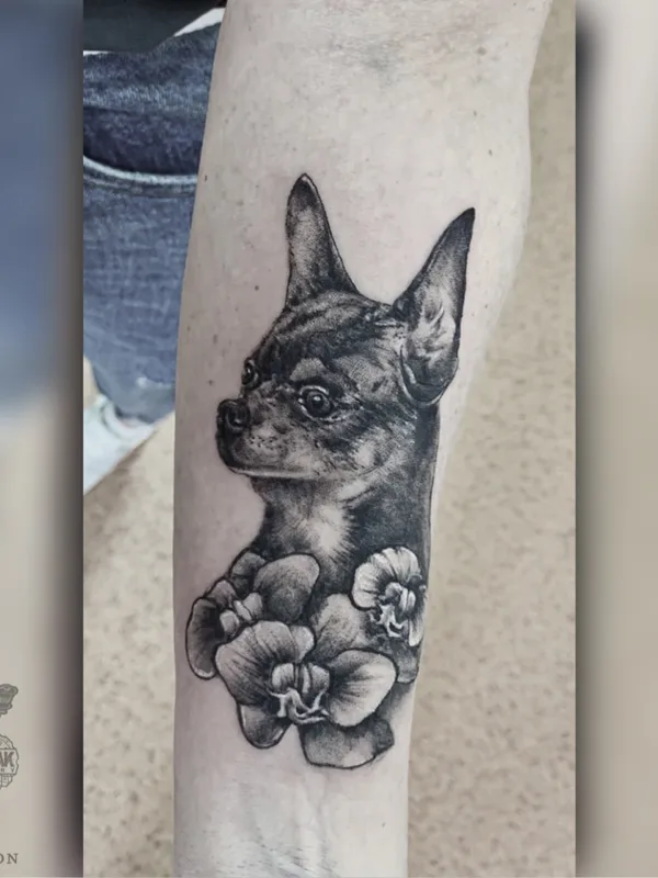 black and grey realism 纹身 在 forearm #37461 | 纹身师 Михаил Гуров