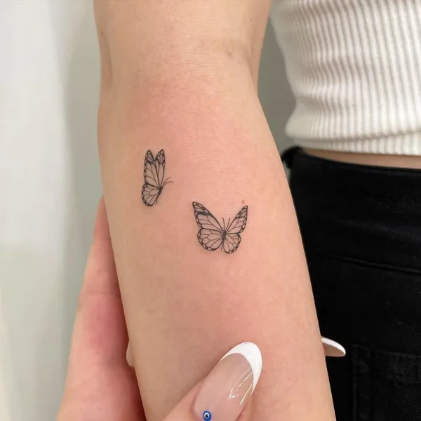 Minimalism tattoo by Jojo in Ontario