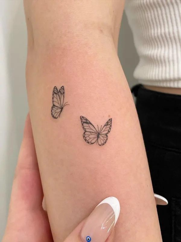 Minimalism tattoo by Jojo in Ontario