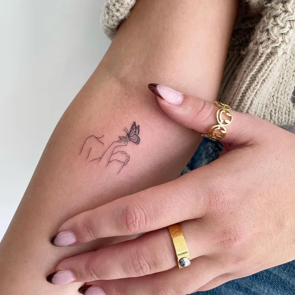 Minimalism tattoo by Jojo in Ontario