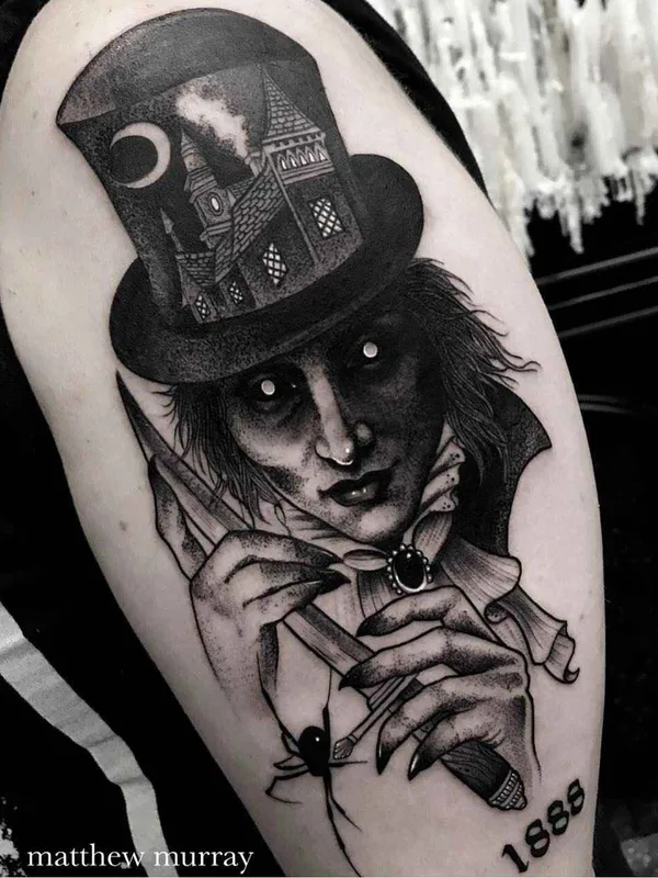 black and grey blackwork tatuaje en upper arm #10603 | Tatuador Matthew Murray