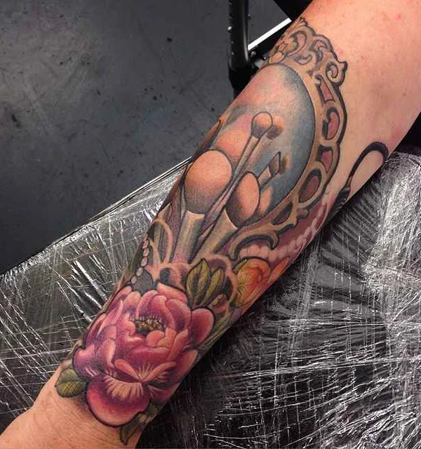 color neo-traditional tattoo on forearm #328 | Tattoo Artist Makkala Rose