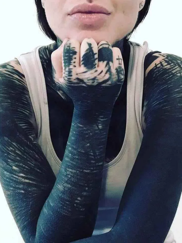female black blackout татуировка на full sleeve #10990 | Тату мастер Valerio Cancellier