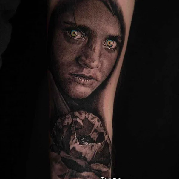 Реализм tattoo by Deran Hall