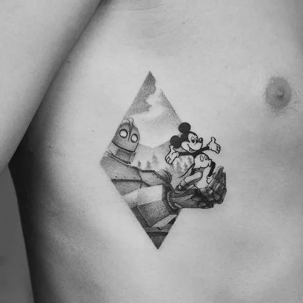 Micro Realism tattoo by Amanda Piejak in Warszawa