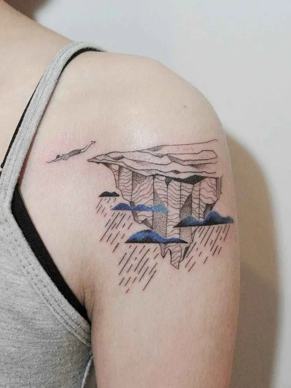 female color linework tatouage sur shoulder #10884 | Artiste tatoueur Hill