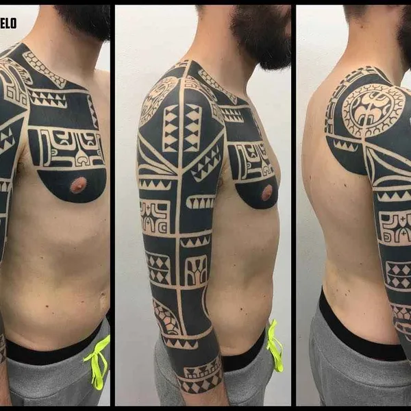 Трайбл tattoo by Michelangelo in Milano