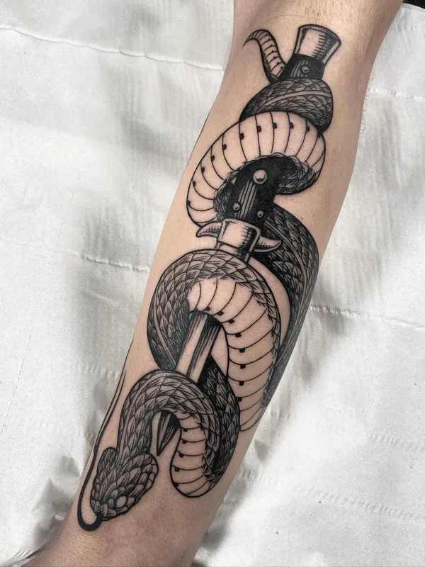 engraving tattoo by Cedric Maquin  in Lyon