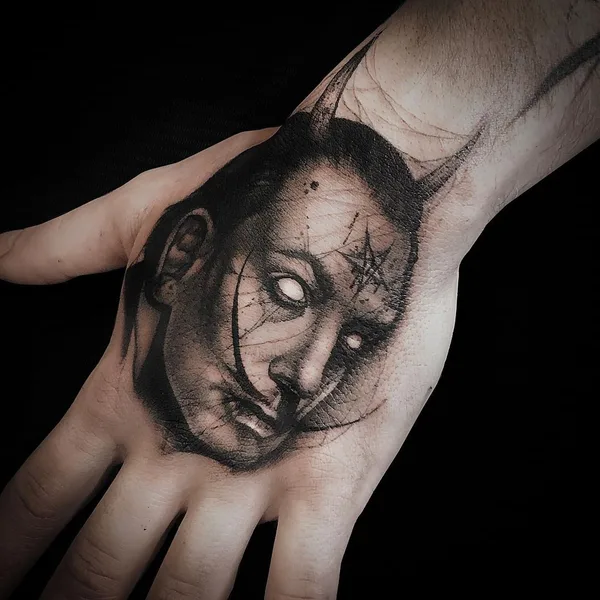 Graphic tattoo by Вероника Златогорская in Пенза