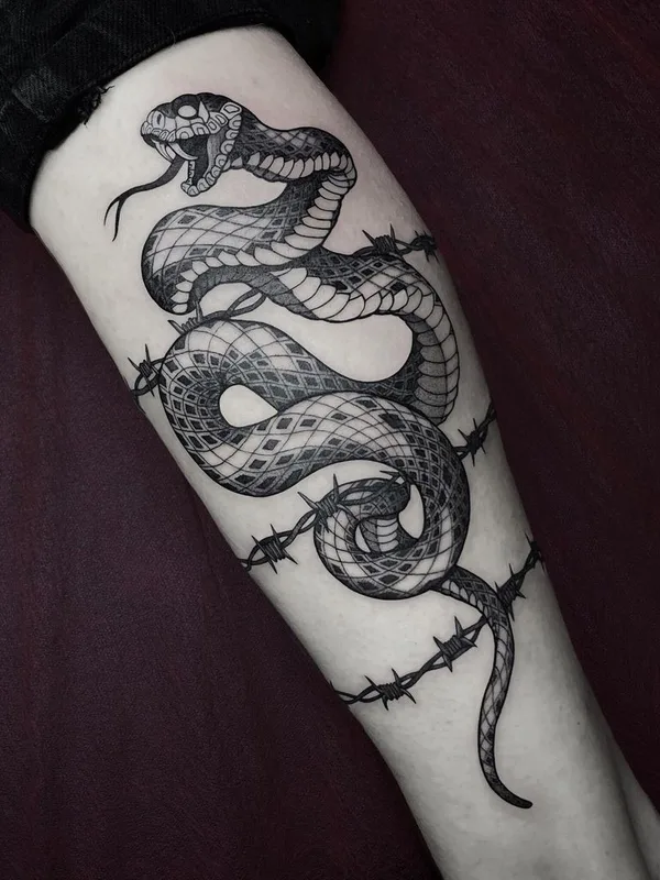 black and grey blackwork Tatuagem em forearm #47883 | Tatuador Вероника Златогорская