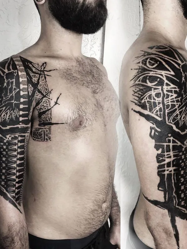 male black blackwork tattoo auf full sleeve #29631 | Tätowierer Byron