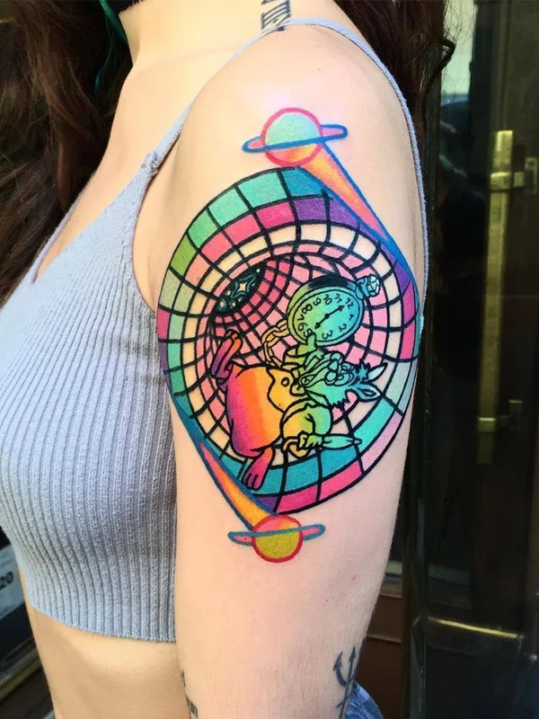 female color illustrative 纹身 在 upper arm #31323 | 纹身师 Raro82