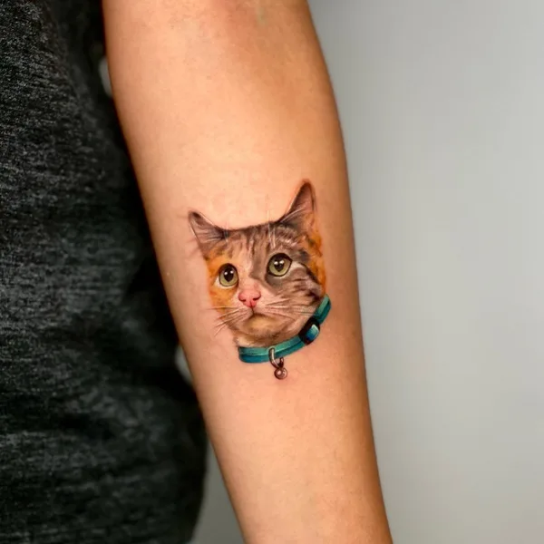 Minimalism tattoo by Andrea Perea in México