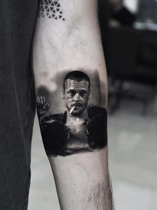 black and grey realism tattoo auf forearm #42453 | Tätowierer Avihoo Ben Gida