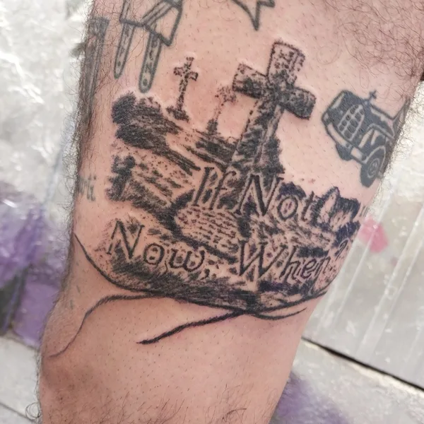 handpoke tattoo by vReta hAndpoke in Barcelona
