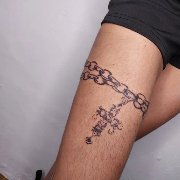 handpoke tattoo by vReta hAndpoke in Barcelona