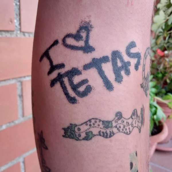 handpoke tattoo by vReta hAndpoke in Barcelona