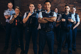 От стигмы к силе — новое лицо полицейского разнообразия в Новой Зеландии